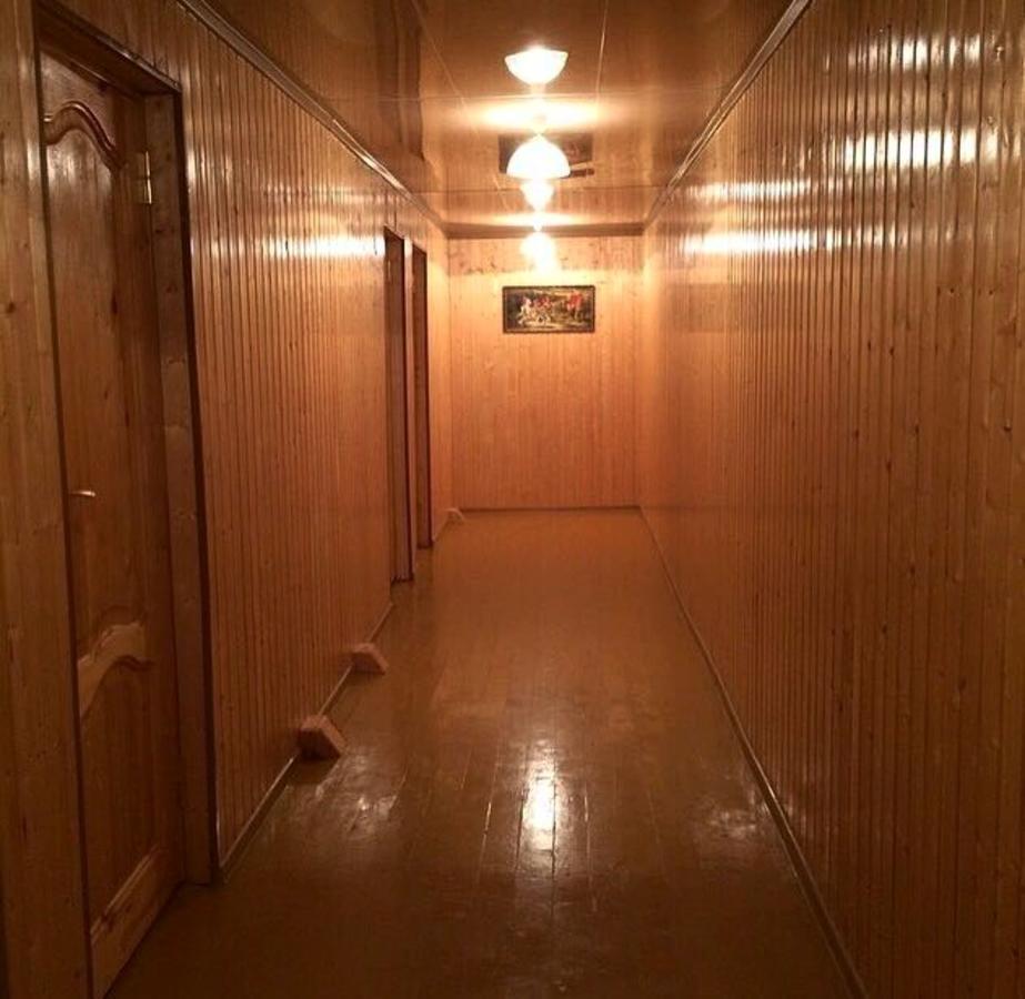 Guesthouse On Zheleznodorozhnaya Сухуми Екстериор снимка